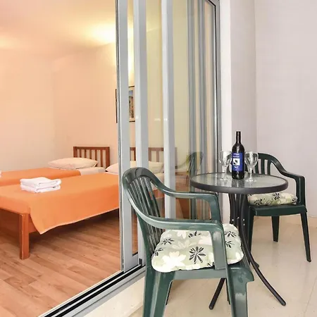 Nice Home In Duce With Outdoor Swimming Pool *