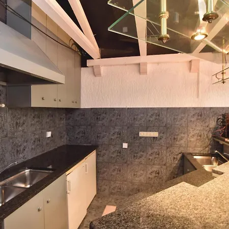 Stunning Home In Duce Duce