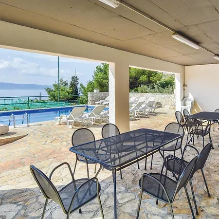 Nice Home In Duce With Outdoor Swimming Pool Duce